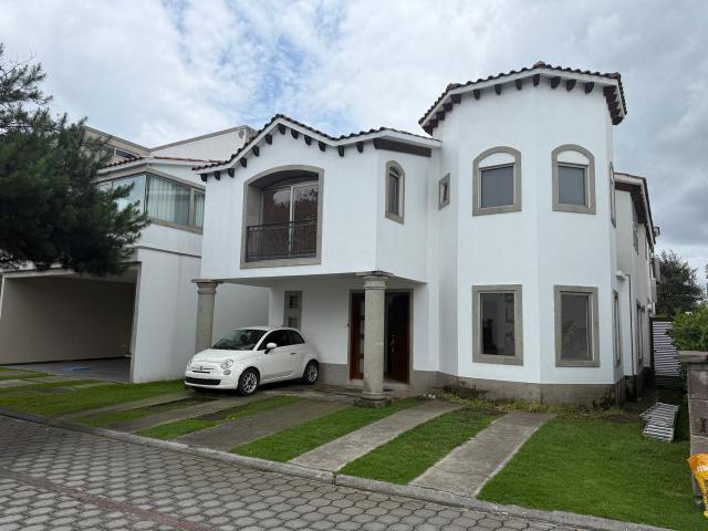 Casa en renta, Condado del Valle, secci?n Bakeira, Metepec