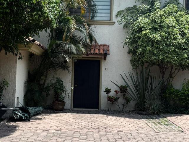 CASA EN RENTA CONDOMINIO ONTARIO EN PROVIDENCIA