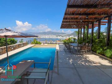 Casa en renta Costera Guitarrón 215, Guitarron, 39880 Acapulco De Juárez, Gro México