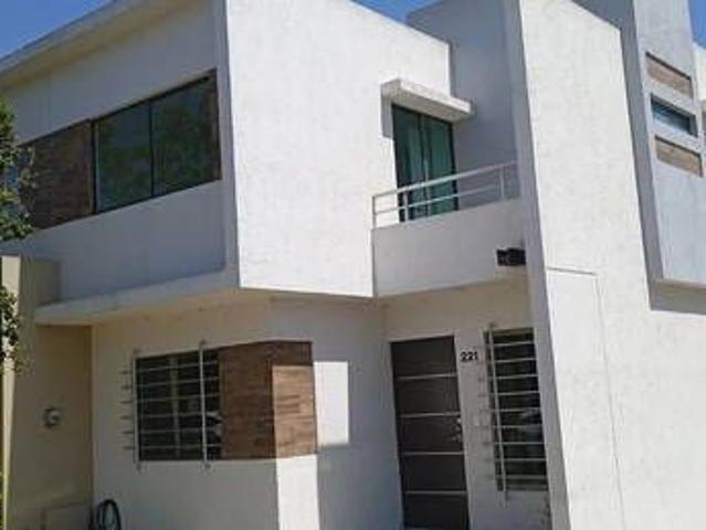 Casa En Renta Coto Arezzo, San Pedro Tlaquepaque, 5 Minutos Del Periférico