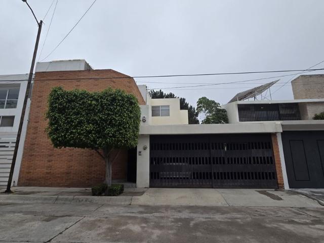 Casa en renta Dalailas Bar, Lomas 3, Lomas Tercera Sección, San Luis Potosí, 78216, Mex