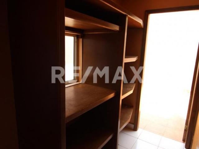 CASA EN RENTA DE UN NIVEL TOTALMENTE AMUEBLADA, UBICADA EN PRIVADA MIRAMAR, FRACCIONAMIENTO VILLAS DEL PALMAR, MEXICALI B.C