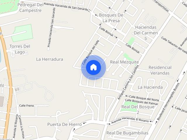 Casa en RENTA de un piso en BOSQUES DE LA PRESA