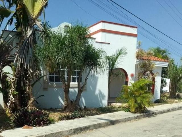 Casa en Renta de una Planta Para Oficina o Negocio en Benito Juárez Norte