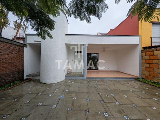 Casa en renta de 1 nivel en Fraccionamiento Loma Bonita