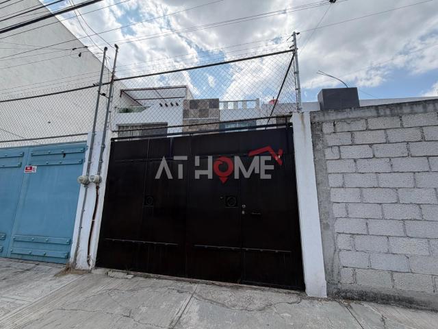 Casa en Renta en Guadalupe Hidalgo Puebla de 3 Niveles | $10,000