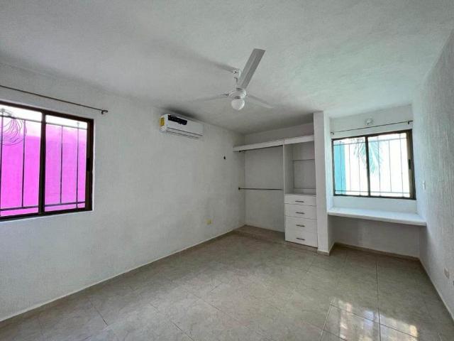 Casa en Renta de 3 recámaras, con una en planta baja en las Américas II