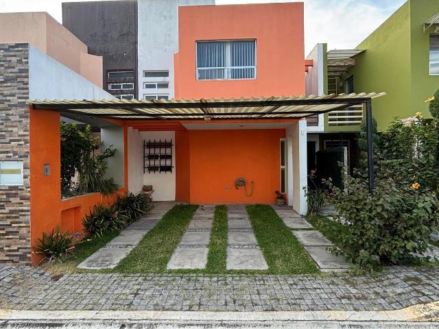 Casa en Renta de 3 recamaras en la Colonia Xilotzingo