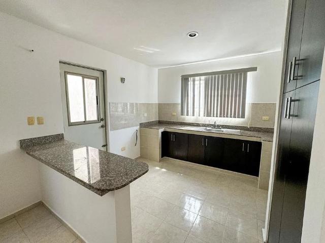 Casa en Renta de 3 Recámaras en Las Américas Etapa II – Mérida, Yucatán | CRA |