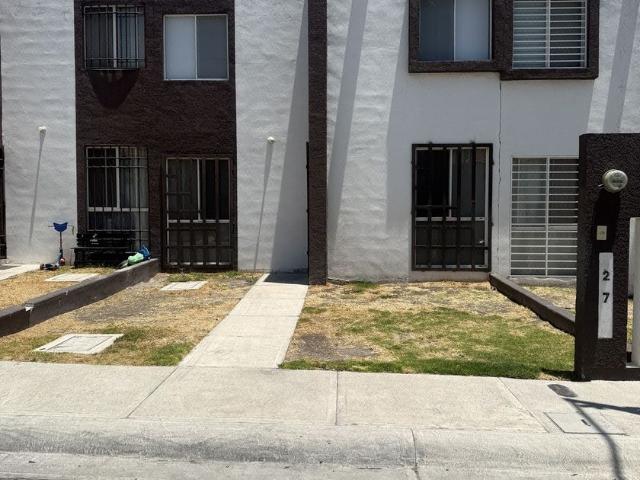 Casa en renta Delegación Félix Osores, Municipio De Querétaro, Querétaro, 76118, México