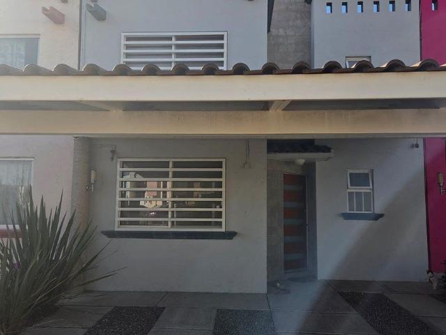 CASA EN RENTA EUCALIPTOS II