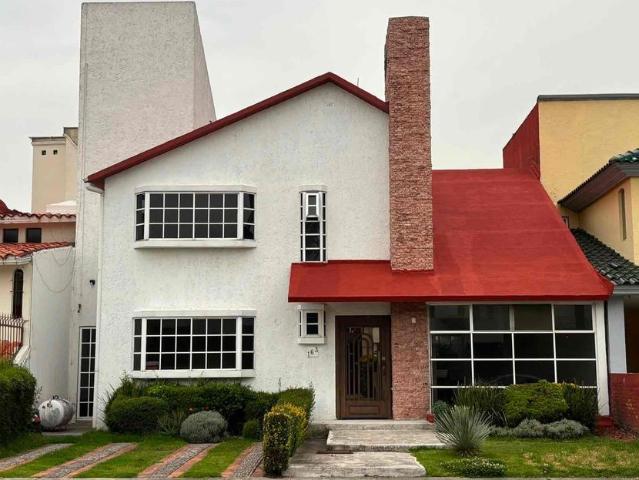 Casa en renta Ex Hacienda San Jose Country Club, Paseo Del Mayorazgo, San Jose, San Mateo Otzacatipan, Estado De México, México