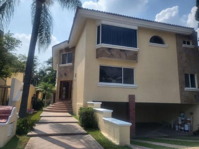 Casa en renta Eighteen Golf, Puerta De Hierro, Zapopan, Jalisco, 45116, Mex