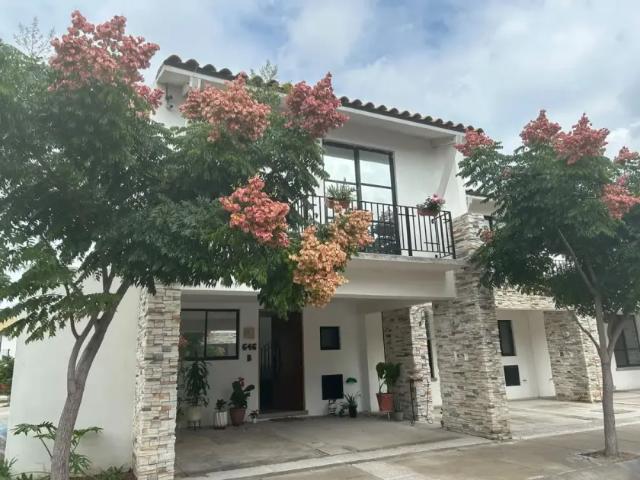 Casa en renta El Mayorazgo, León