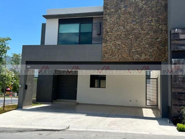 Casa en renta El Faisán, Santiago, Nuevo León, 67302, México