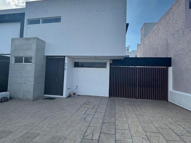 Casa en renta El Refugio, Delegación Epigmenio González, Municipio De Querétaro, Querétaro, 76146, México