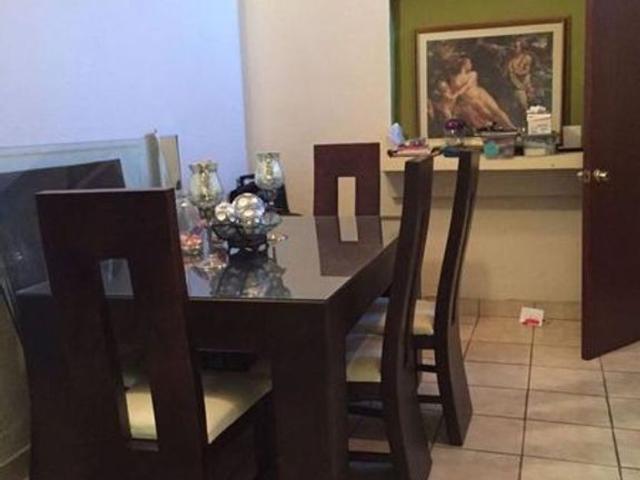 Casa en renta Electronica, Calle Cristóbal Colón, Culiacán Centro, Culiacán, Sinaloa, 80000, Mex