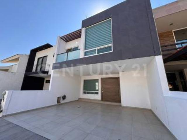 Casa en renta en Mayorazgo Residencial