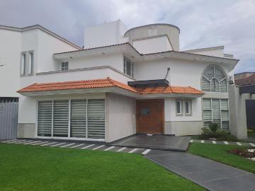 CASA EN RENTA EN METEPEC CLUB DE GOLF SAN CARLOS