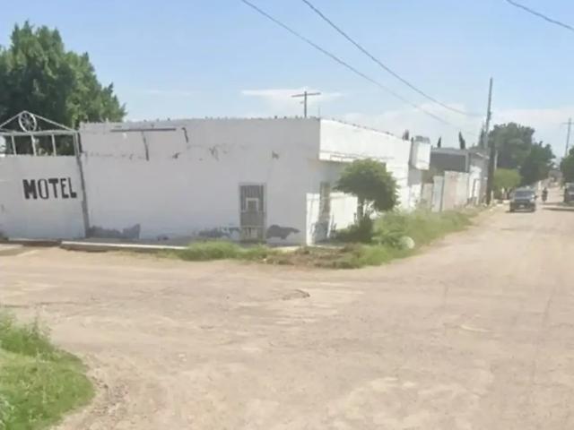 Renta esquina 600 mts terreno y 250 construidos 5 hanitaciones cerca de periférico gomez