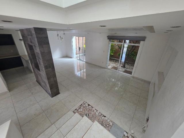 Casa en renta en Milenio III, Querétaro / 3 recámaras