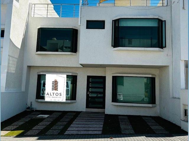 Casa en Renta en MILENIO lll, LUCEPOLIS, Querétaro