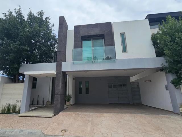 Casa en renta en Misiones II