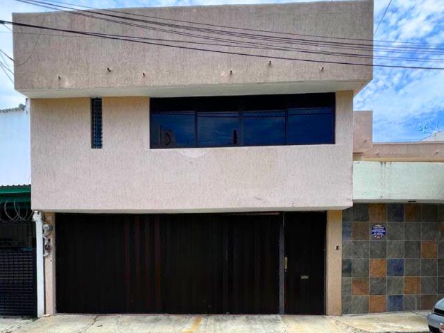 CASA EN RENTA EN MOCTEZUMA