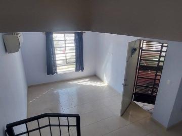 Casa en renta en Módena Apodaca en privada $12,000