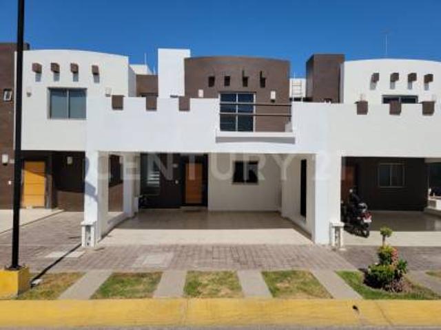 CASA EN RENTA EN MONTECARLO RESIDENCIAL, MAZATLÁN, SINALOA