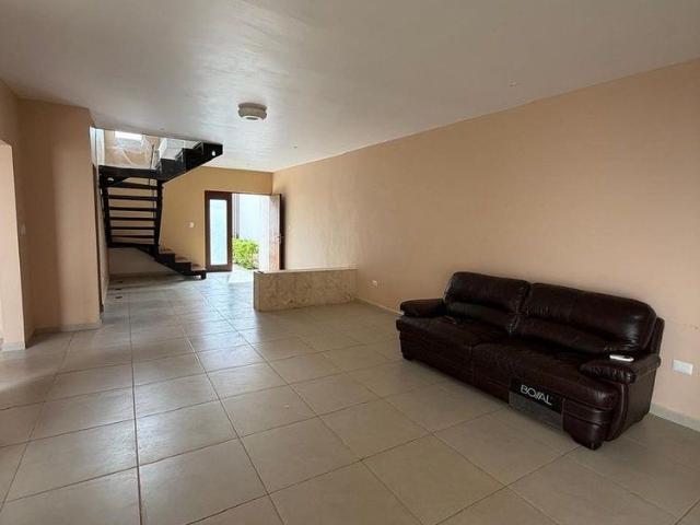 Casa amueblada en renta en Montebello