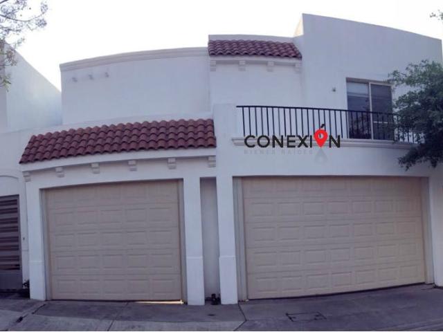 CASA EN RENTA EN MONTERREY, DENTRO DE PRIVADA, 3 RECÁMARAS, SEMI EQUIPADA!