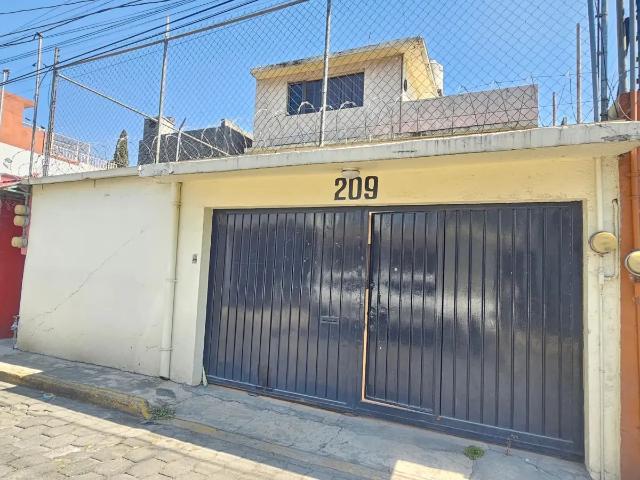 Casa en renta en Morelos 1a Sección, Toluca, México