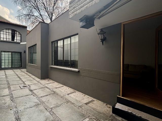 CASA EN RENTA EN NICOLÁS SAN JUAN