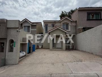 CASA EN RENTA EN OTAY VISTA