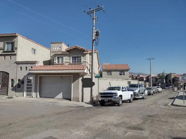 Casa en renta en Otay Vista, Tijuana, Baja California