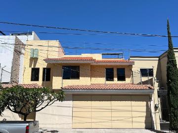 Casa en Renta en av. Normalistas