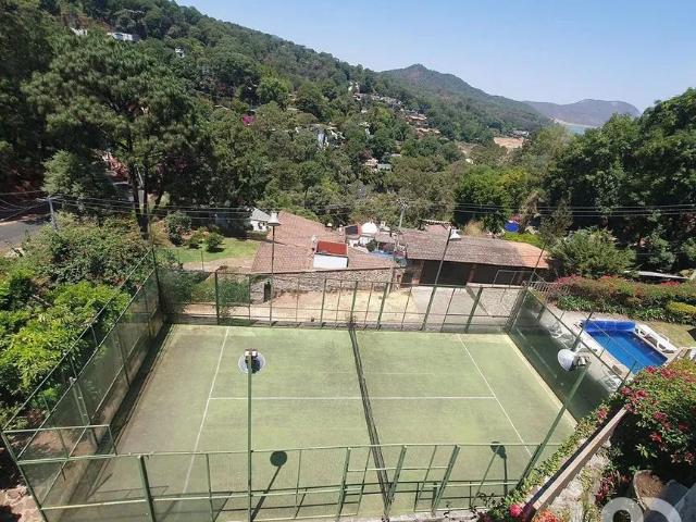 Casa en Renta en Avándaro, Valle de Bravo, Estado De México