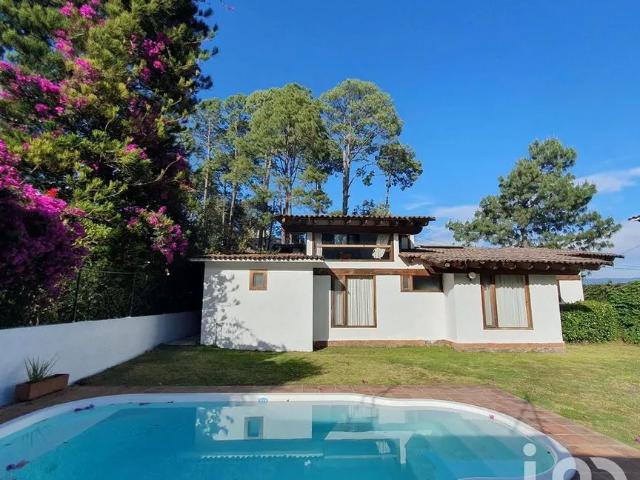 Casa en Renta en Avándaro, Valle de Bravo, Estado De México