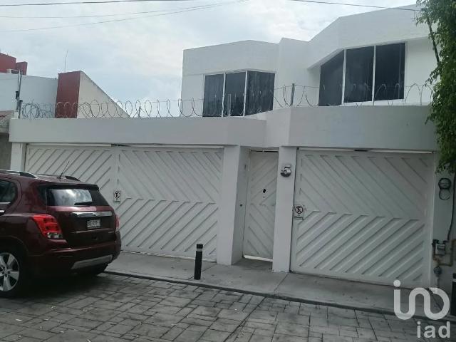Casa en Renta en Álamos 3a Sección, Querétaro, Querétaro
