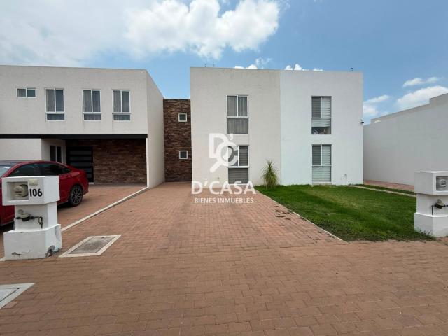 CASA EN RENTA EN ALBORADA – D'Casa Inmuebles