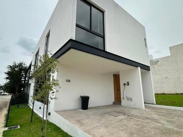 Casa en Renta en Alicante, Zapopan