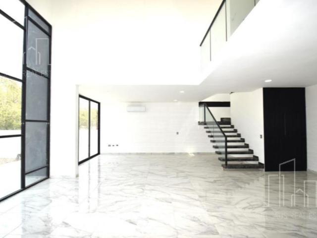 Casa en renta en altozano Villahermosa