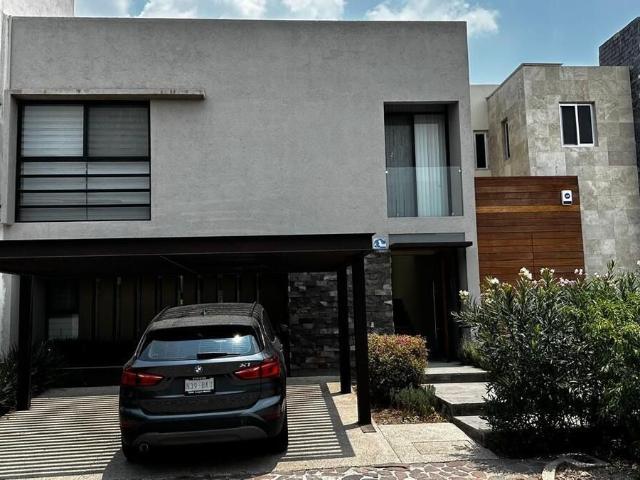 Casa en Renta en Altozano