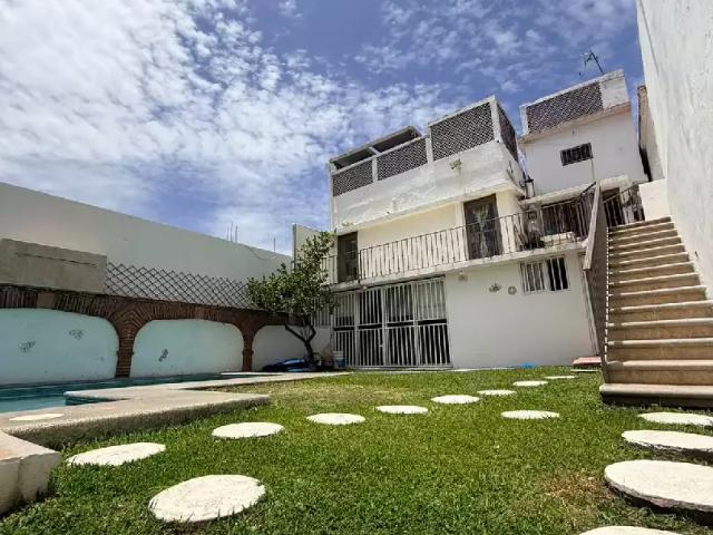 Casa en renta en altavista