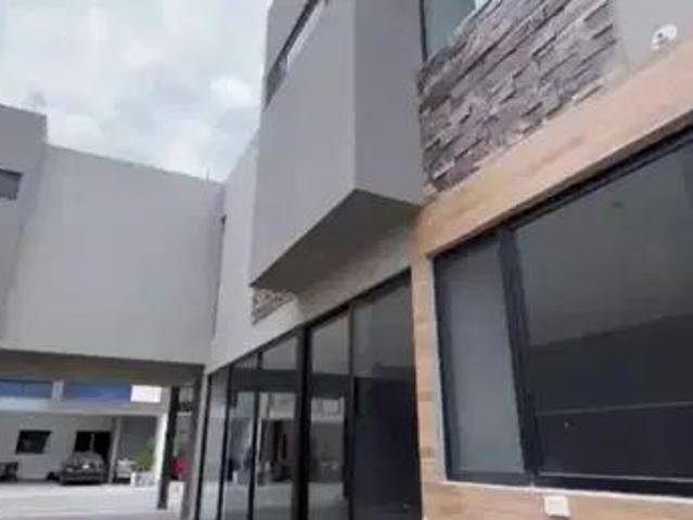 Casa En Renta En Altares Residencial, Santiago, Nuevo León