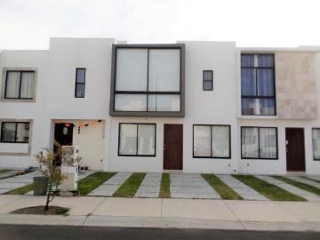 Casa en renta en Alteza Residencial, Celaya, Guanajuato