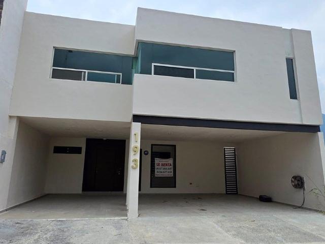 CASA EN RENTA EN AMORADA PRIVADA RESIDENCIAL, EN SANTIAGO, NUEVO LEON