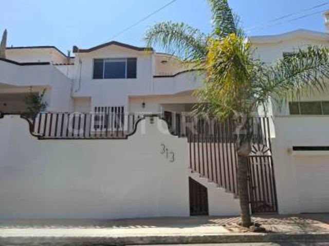 CASA EN RENTA EN AMPLIACION MODERNA, ENSENADA, BC