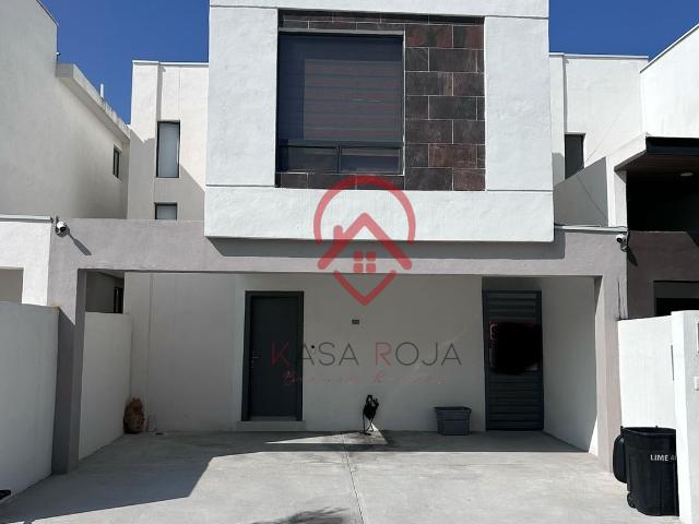 CASA EN RENTA EN APODACA